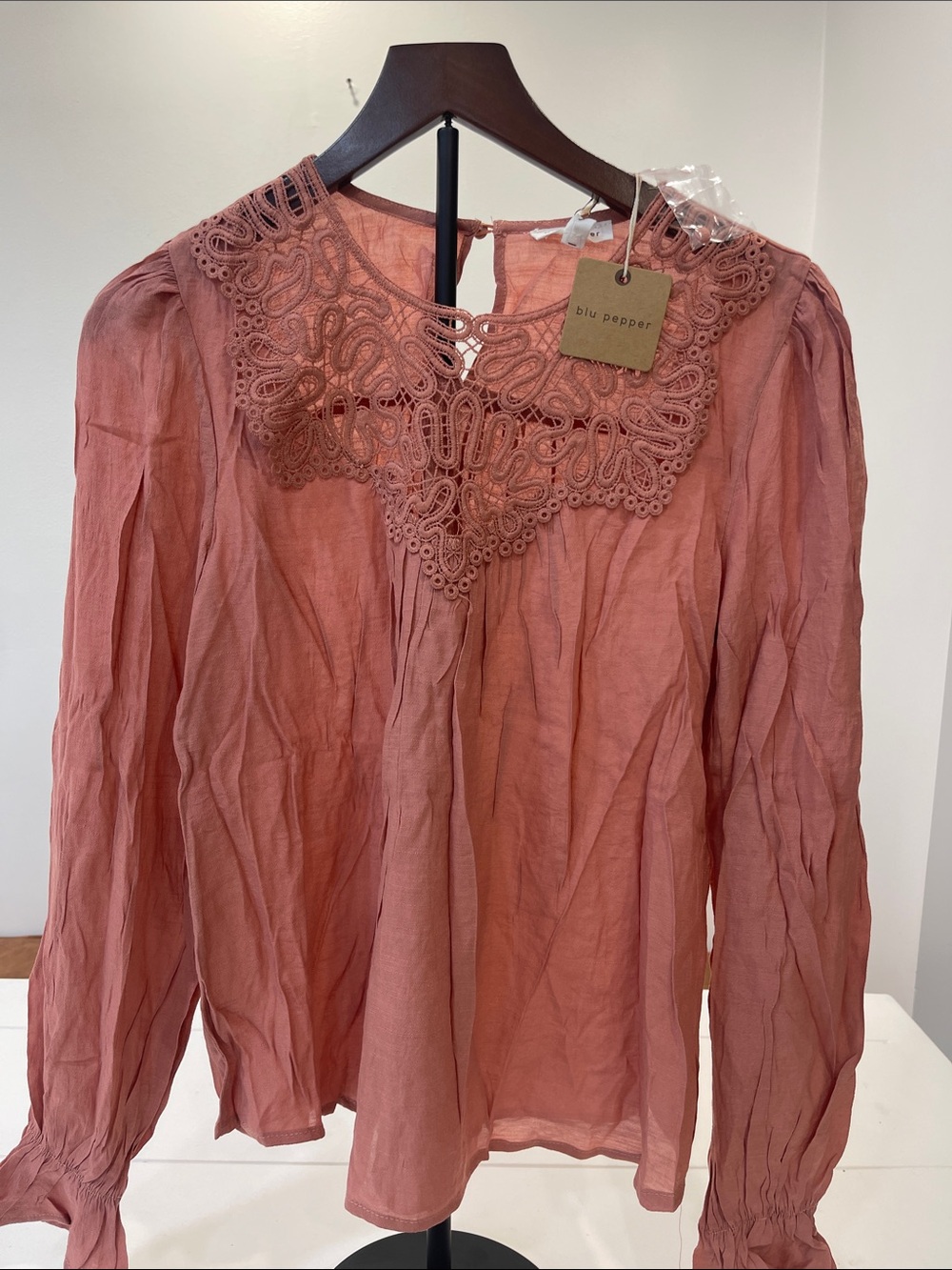 Blu Pepper Rose Mauve Lace Yoke Peasant Blouse